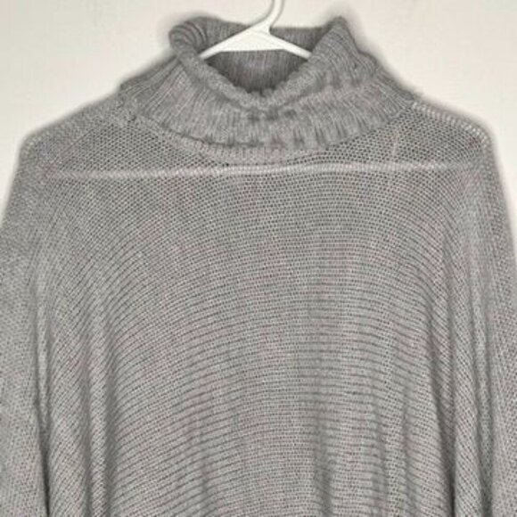 Alga Womens S/M Gray Knit Poncho Sweater Oversized Pockets Boho Boxy Open Sides - Picture 7 of 14